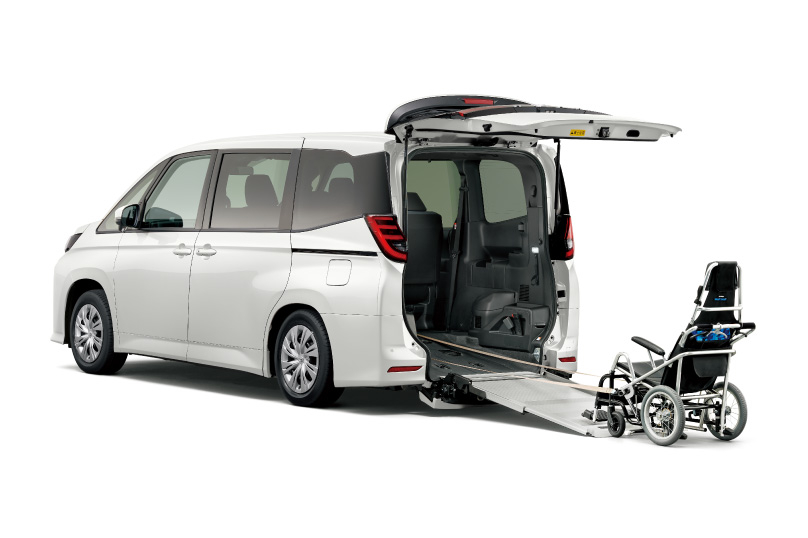 webCG ニュース 三菱、「トッポBJ」に福祉車両を追加 | BD15325 商品