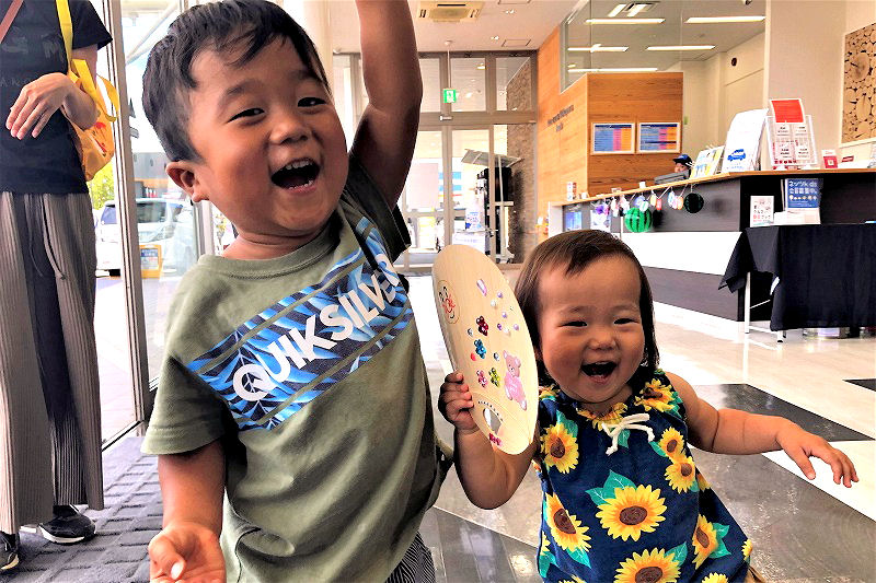 2023.07.29木のうちわ記事(④岩出店)⑥