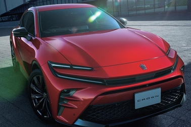 SPORT Z(2.5Lハイブリッド車)