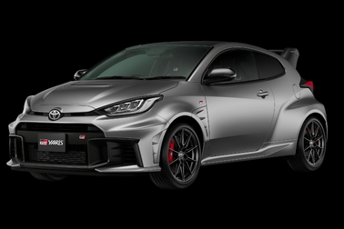 フロント　RZ“High performance” + Aero performance package