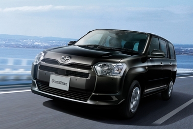 F（ハイブリッド車）