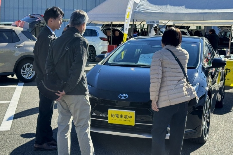 2025.12.06たなべ商工フェア記事①