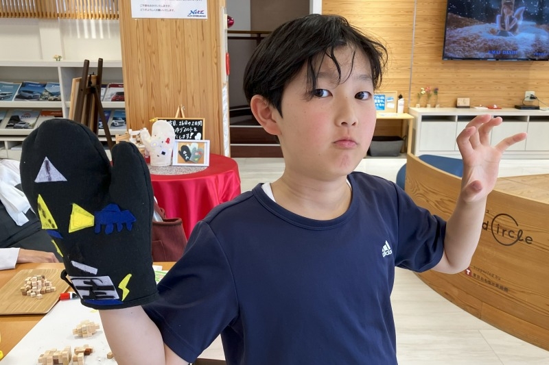 2026.04.25ダイハツ紀三井寺店・鍋つかみ作り記事①