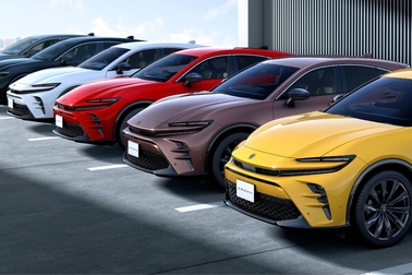 SPORT Z（2.5Lハイブリッド車）